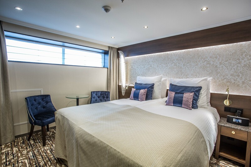 Double Cabin Emerald Deck